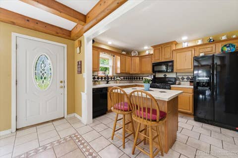 Tiny photo for 1N255 Prairie Avenue, Glen Ellyn, IL 60137 (MLS # 12687198)
