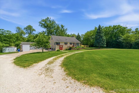 Tiny photo for 1N255 Prairie Avenue, Glen Ellyn, IL 60137 (MLS # 12687198)
