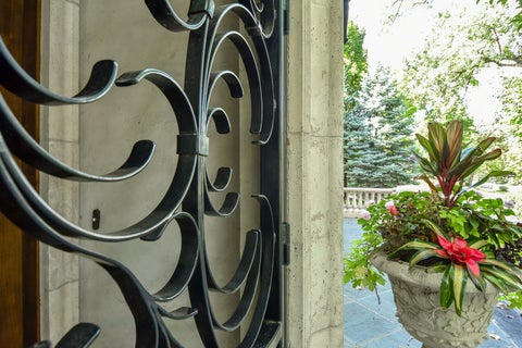 Tiny photo for 887 Crescent Boulevard, Glen Ellyn, IL 60137 (MLS # 12786793)