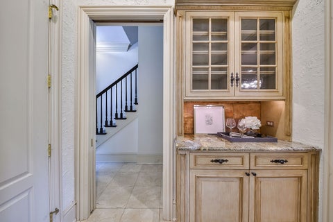 Tiny photo for 887 Crescent Boulevard, Glen Ellyn, IL 60137 (MLS # 12786793)