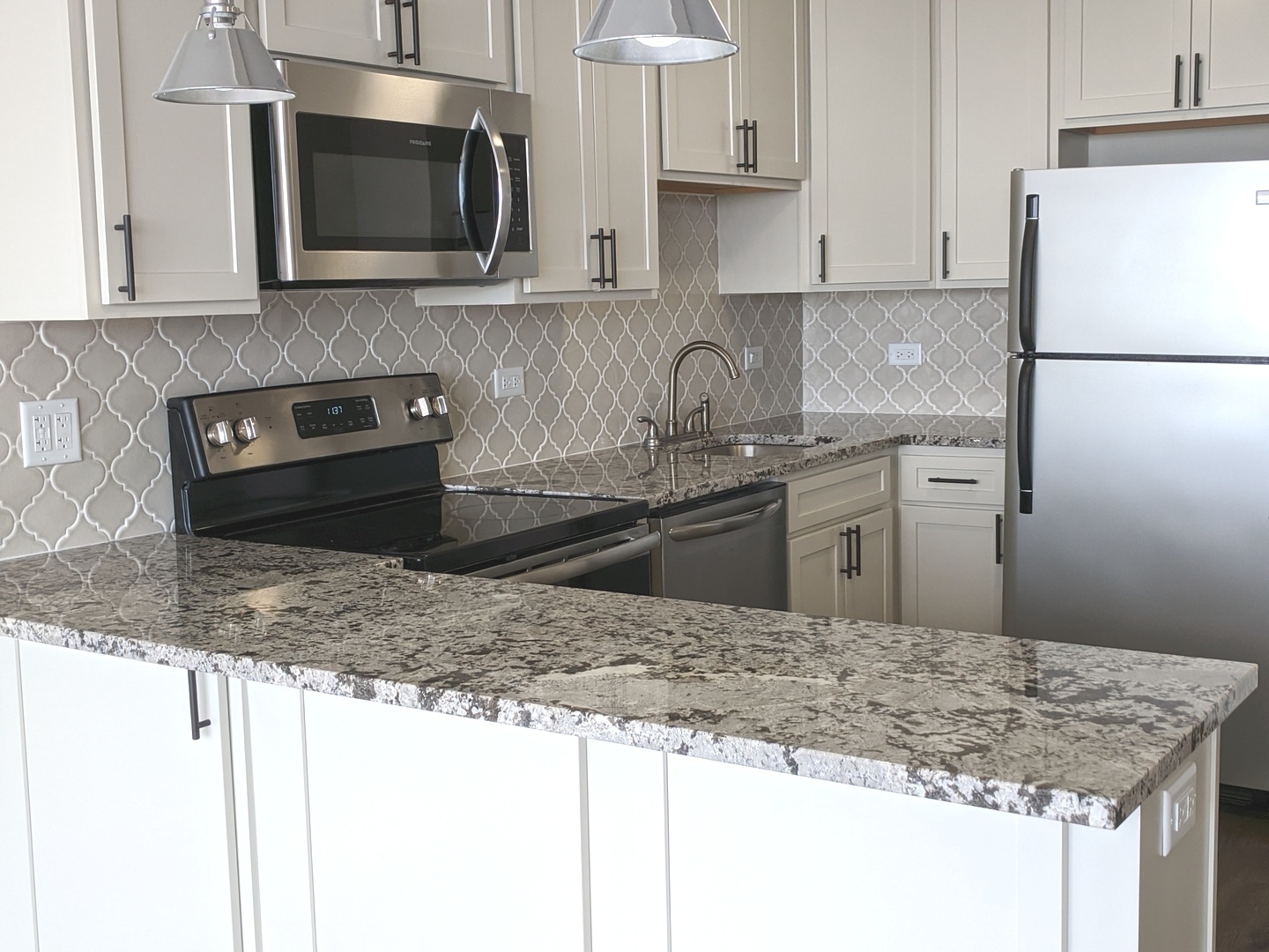 5445 N SHERIDAN Road 1805