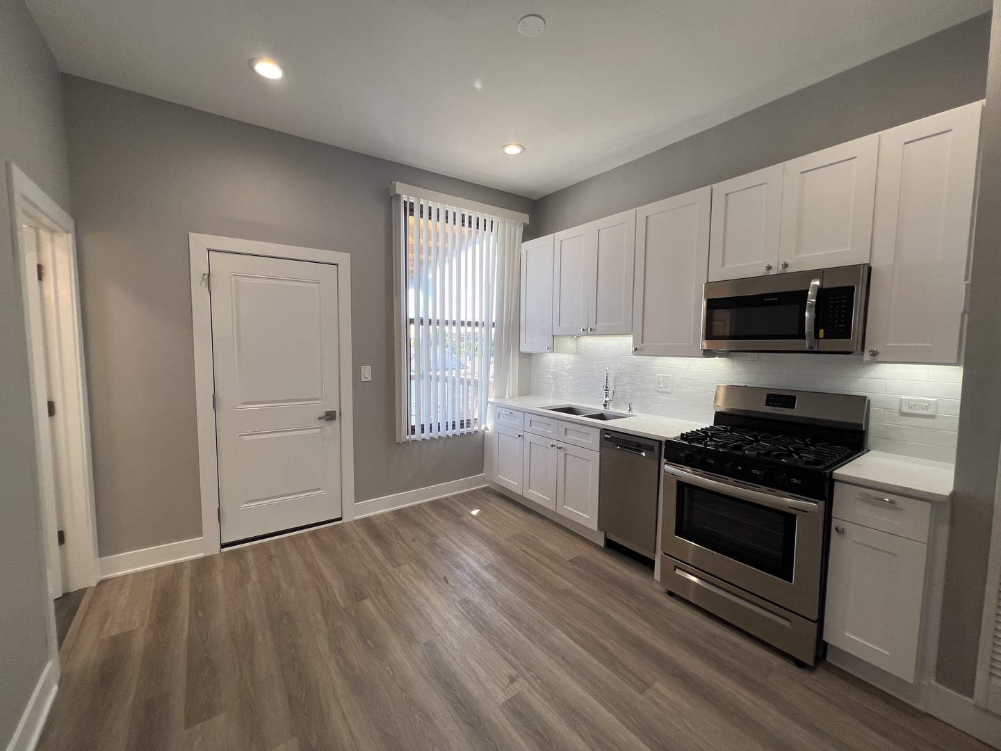 1227 W OHIO Street 3