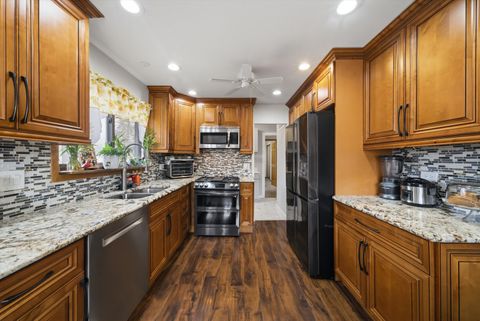 Tiny photo for 8132 S 83rd Court, Justice, IL 60458 (MLS # 12591154)