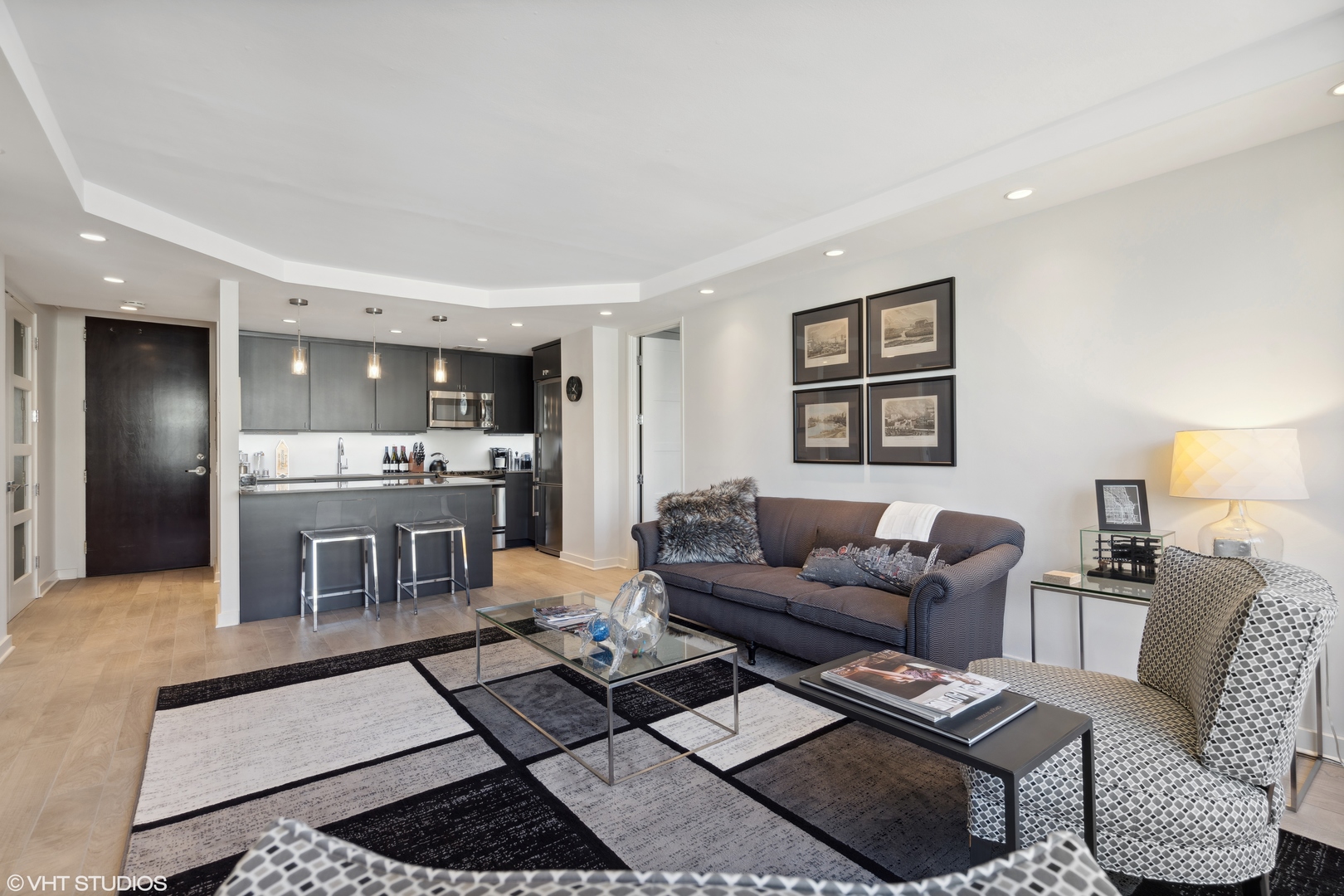 535 N MICHIGAN Avenue 3014