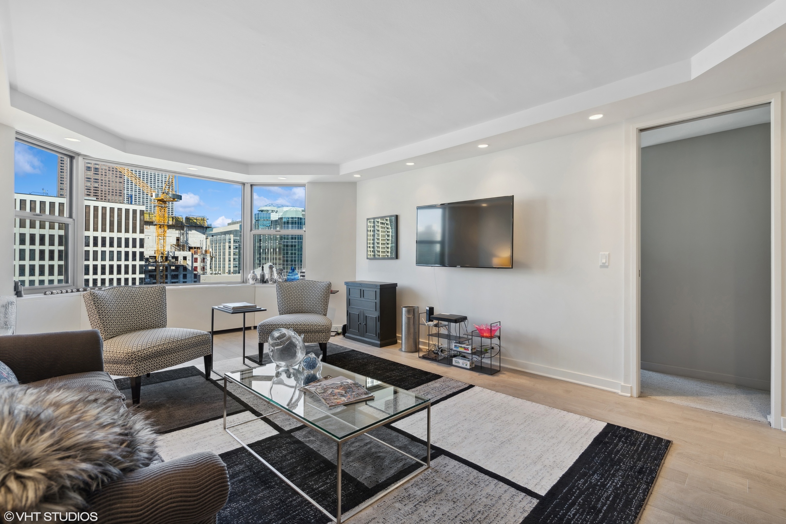 535 N MICHIGAN Avenue 3014