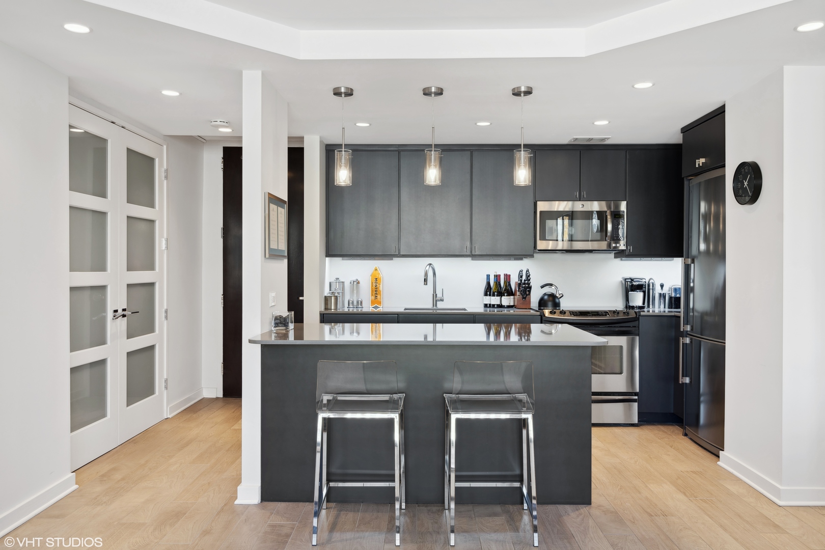 535 N MICHIGAN Avenue 3014