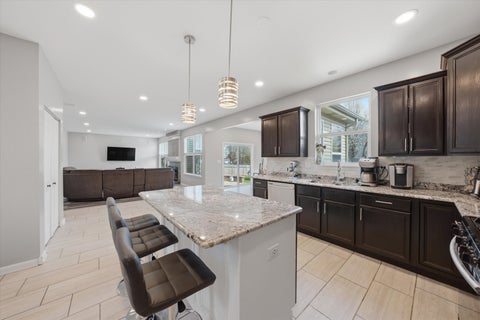 Tiny photo for Oswego, IL 60543 (MLS # 12657396)