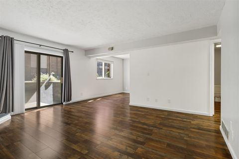 Tiny photo for 1916 Tracy Drive #26, Bloomington, IL 61704 (MLS # 12470873)