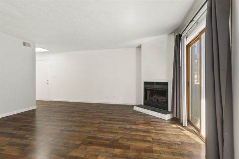 Tiny photo for 1916 Tracy Drive #26, Bloomington, IL 61704 (MLS # 12470873)