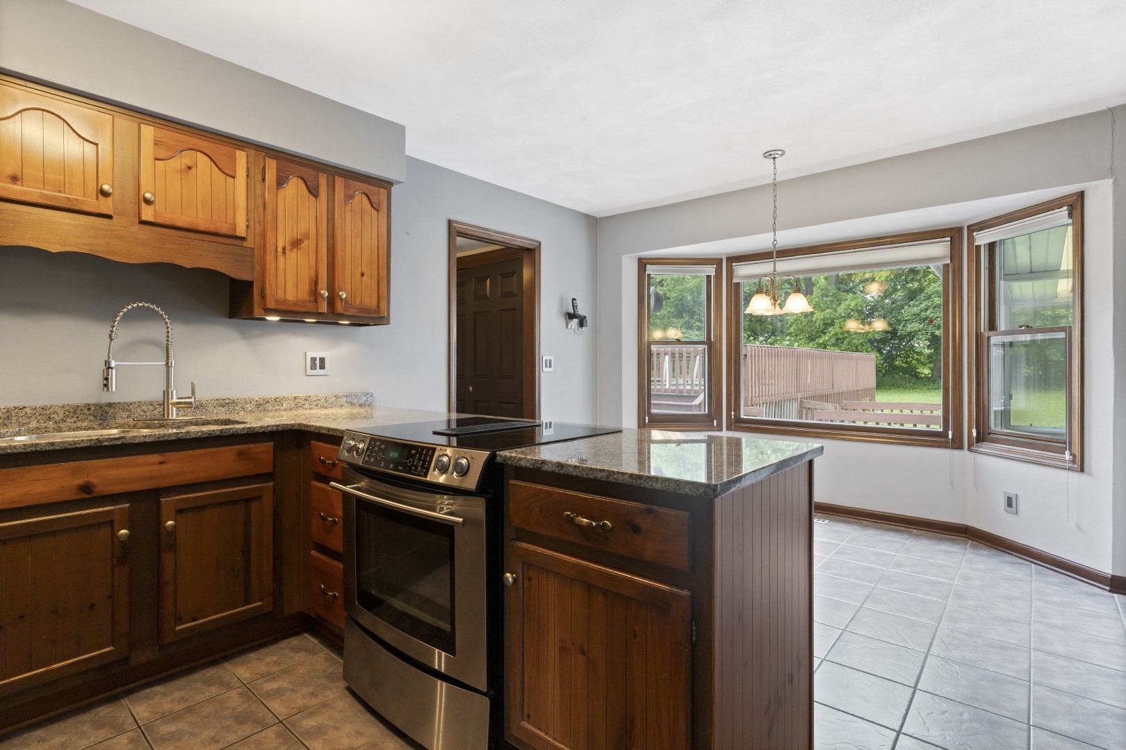 1485 Bryn Mawr Lane