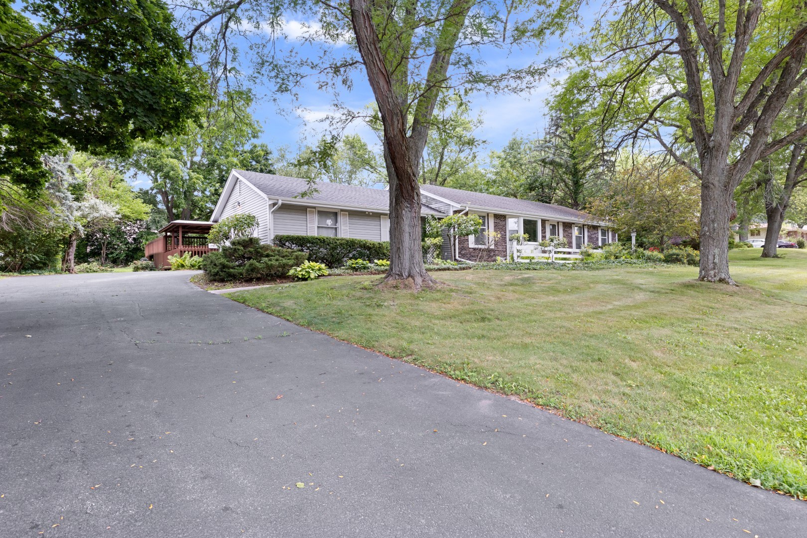 1485 Bryn Mawr Lane