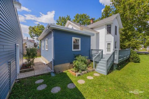 Tiny photo for 417 Marion Avenue, Aurora, IL 60505 (MLS # 12456200)