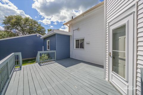 Tiny photo for 417 Marion Avenue, Aurora, IL 60505 (MLS # 12456200)