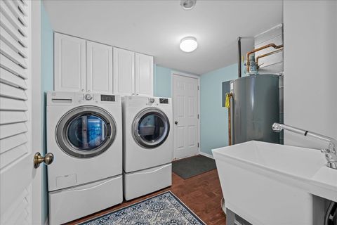 Tiny photo for 1320 Georgetown Drive, Batavia, IL 60510 (MLS # 12536049)