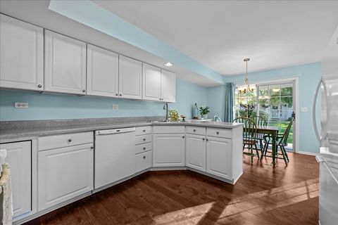 Tiny photo for 1320 Georgetown Drive, Batavia, IL 60510 (MLS # 12536049)