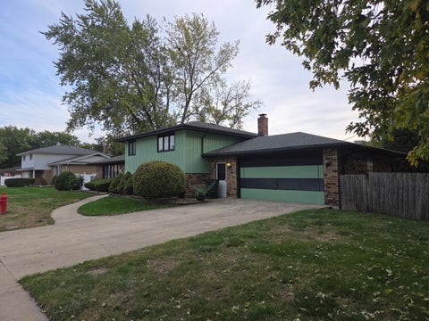 Photo of 15122 Waterman Drive, South Holland, IL 60473 (MLS # 12782688)