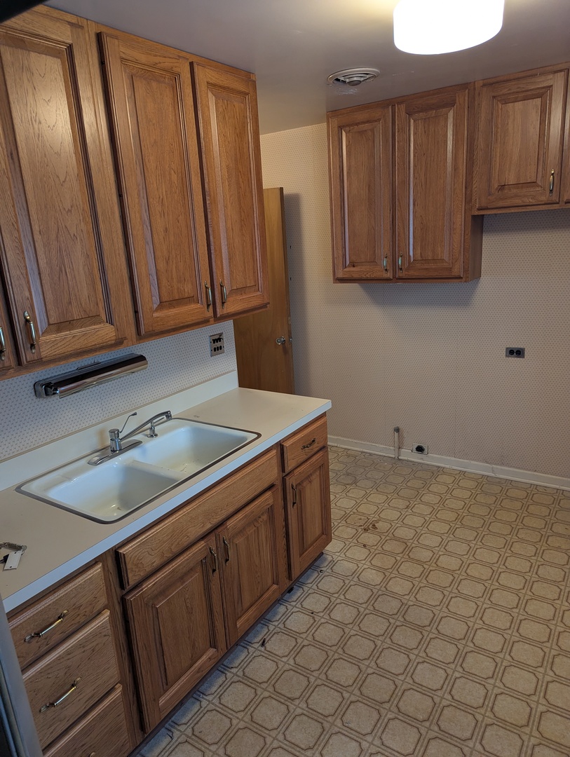 406 South Boulevard C