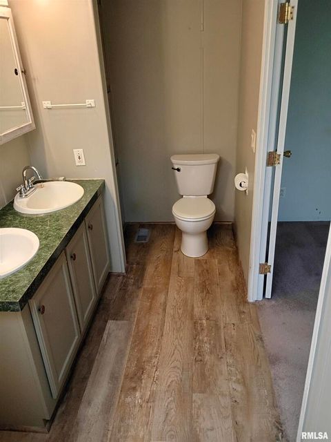 Tiny photo for 416 W SHIRLEY Lane, Richview, IL 62877 (MLS # EB460519)