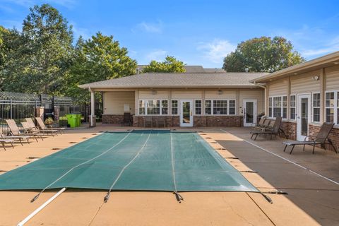 Tiny photo for 3828 Thornhill Circle #3828, Champaign, IL 61822 (MLS # 12486911)