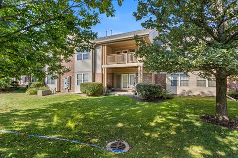 Tiny photo for 3828 Thornhill Circle #3828, Champaign, IL 61822 (MLS # 12486911)