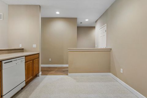 Tiny photo for 3828 Thornhill Circle #3828, Champaign, IL 61822 (MLS # 12486911)