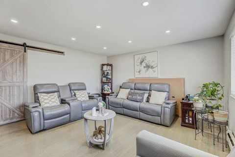 Tiny photo for 4209 Kolze Avenue #2S, Schiller Park, IL 60176 (MLS # 12612874)