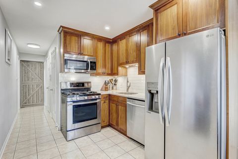 Tiny photo for 4209 Kolze Avenue #2S, Schiller Park, IL 60176 (MLS # 12612874)