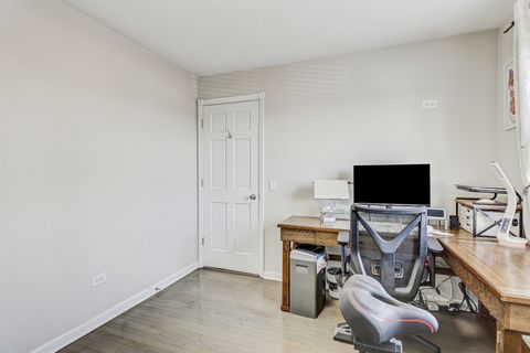 Tiny photo for 4209 Kolze Avenue #2S, Schiller Park, IL 60176 (MLS # 12612874)