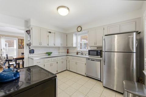 Tiny photo for 5430 N Lamon Avenue, Chicago, IL 60630 (MLS # 12629291)
