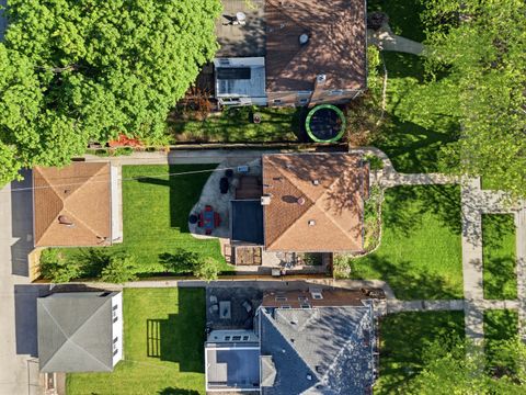 Tiny photo for 5430 N Lamon Avenue, Chicago, IL 60630 (MLS # 12629291)