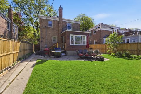 Tiny photo for 5430 N Lamon Avenue, Chicago, IL 60630 (MLS # 12629291)