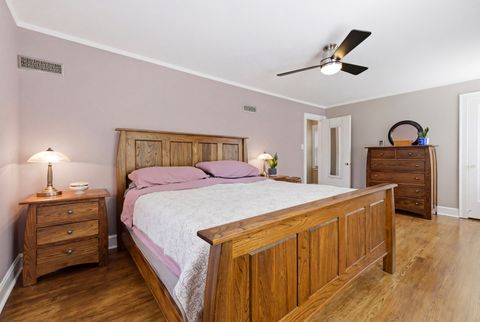 Tiny photo for 5430 N Lamon Avenue, Chicago, IL 60630 (MLS # 12629291)