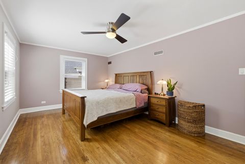 Tiny photo for 5430 N Lamon Avenue, Chicago, IL 60630 (MLS # 12629291)