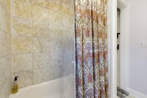 Tiny photo for 5430 N Lamon Avenue, Chicago, IL 60630 (MLS # 12629291)