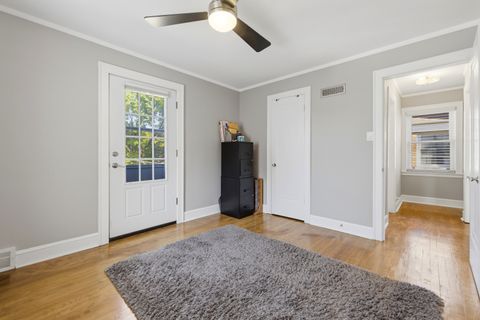Tiny photo for 5430 N Lamon Avenue, Chicago, IL 60630 (MLS # 12629291)