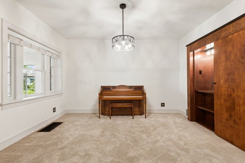 Tiny photo for 638 S Scoville Avenue, Oak Park, IL 60304 (MLS # 12711386)