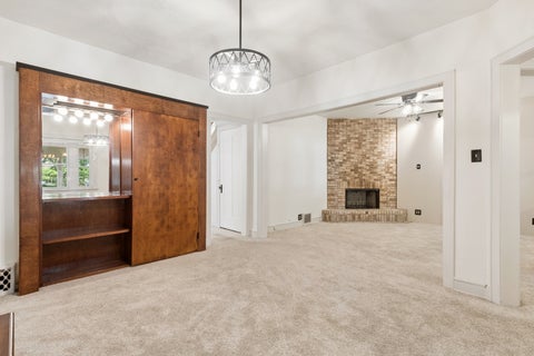 Tiny photo for 638 S Scoville Avenue, Oak Park, IL 60304 (MLS # 12711386)
