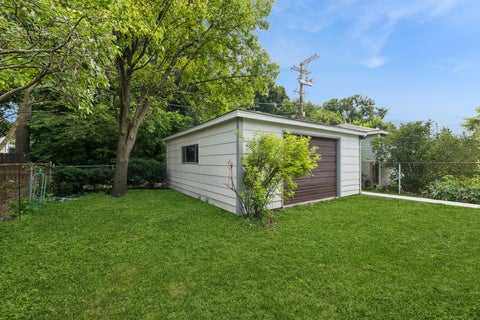 Tiny photo for 638 S Scoville Avenue, Oak Park, IL 60304 (MLS # 12711386)