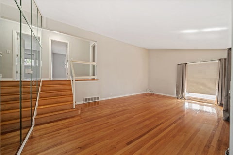 Tiny photo for 2607 Mayfair Avenue, Westchester, IL 60154 (MLS # 12744107)