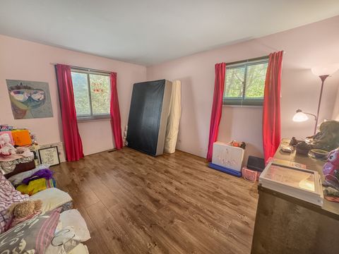 Tiny photo for 59 Chestnut Circle, Lindenhurst, IL 60046 (MLS # 12454092)