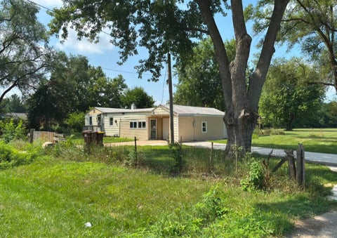 Tiny photo for 800 Lavern Avenue, Machesney Park, IL 61115 (MLS # 12739680)