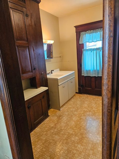 Tiny photo for 414 6th Avenue, Clarence, IA 52216 (MLS # 12621527)