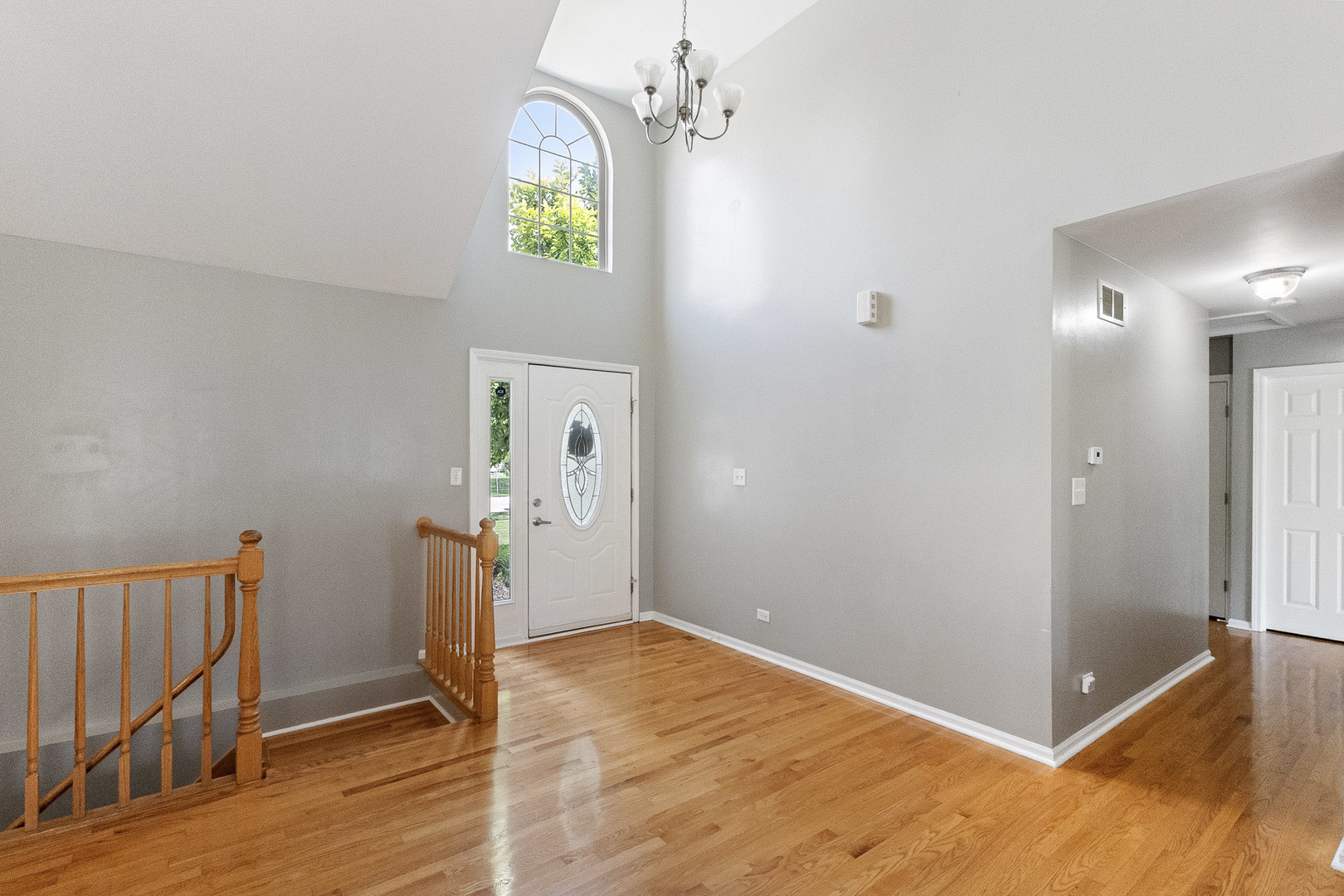 25548 W Gateway Circle