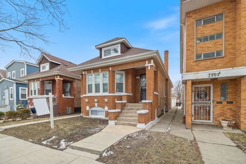 Photo of 7206 S Fairfield Avenue, Chicago, IL 60629 (MLS # 12578773)