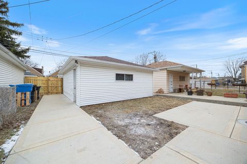 Tiny photo for 7206 S Fairfield Avenue, Chicago, IL 60629 (MLS # 12578773)