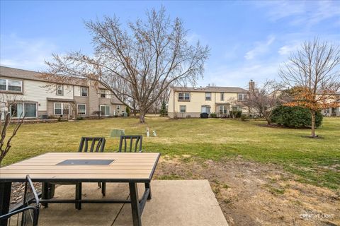 Tiny photo for 1325 Gloucester Circle, Carol Stream, IL 60188 (MLS # 12588298)