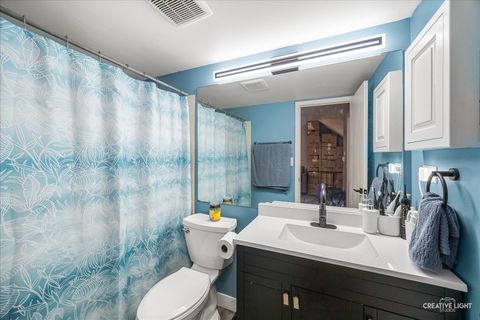 Tiny photo for 1325 Gloucester Circle, Carol Stream, IL 60188 (MLS # 12588298)