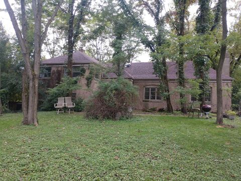 1851 Cooper Lane Highland Park IL 60035