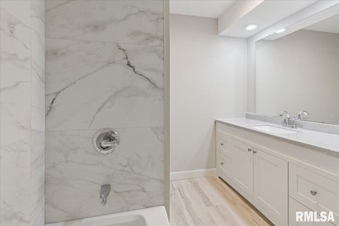 Tiny photo for 3750 EASTWOOD Court, Bettendorf, IA 52722 (MLS # QC4270025)