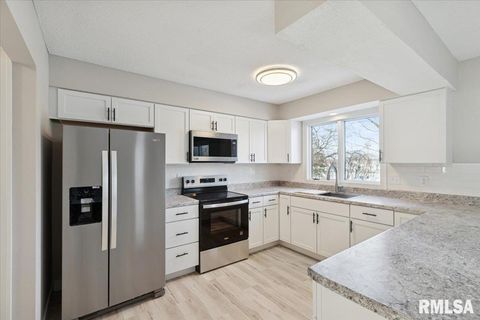 Tiny photo for 3750 EASTWOOD Court, Bettendorf, IA 52722 (MLS # QC4270025)